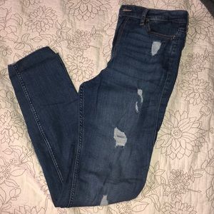 Dark wash, Hollister Jeans!